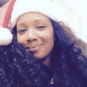 Meet your Posher, Nikki